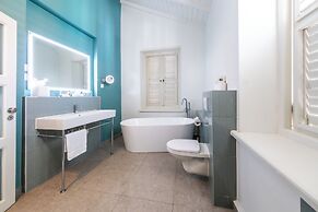 Kura Botanica Hotel