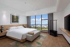 Microtel By Wyndham Xishuangbanna City Center