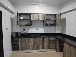 Spacious & Outstanding 3-bed Furnished Apartment