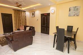 Stunning 2-bedroom Furnished Apartment in Accra