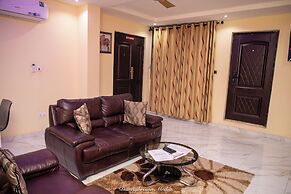 Stunning 2-bedroom Furnished Apartment in Accra