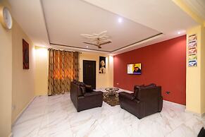 Stunning 2-bedroom Furnished Apartment in Accra