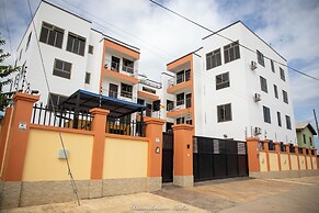 Stunning 2-bedroom Furnished Apartment in Accra