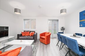 Modern 5 Bedroom 3 Bath Hse Aylesbury