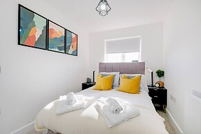 Modern 5 Bedroom 3 Bath Hse Aylesbury