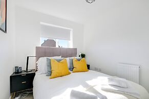 Modern 5 Bedroom 3 Bath Hse Aylesbury