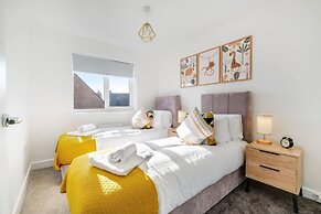 Modern 5 Bedroom 3 Bath Hse Aylesbury