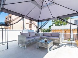 Metropolitan Pearl Boutique Hotel