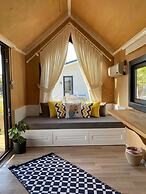 ALBIZIA BOUTIQUE HOTEL