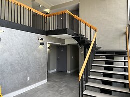 Essence Express Wayne