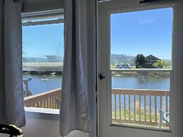 Raines Resort Cabins & RV