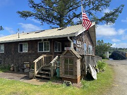 Raines Resort Cabins & RV