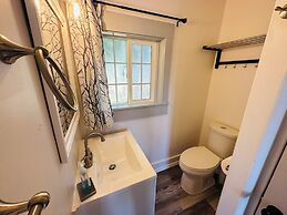 Raines Resort Cabins & RV