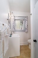 Raines Resort Cabins & RV