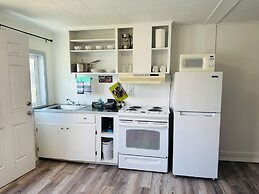 Raines Resort Cabins & RV