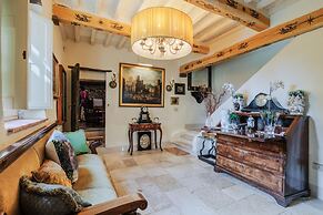 Gran Burrone Castle in Borgo a Mozzano