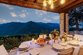Gran Burrone Castle in Borgo a Mozzano