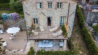 Gran Burrone Castle in Borgo a Mozzano