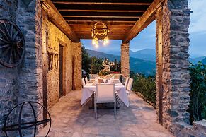Gran Burrone Castle in Borgo a Mozzano