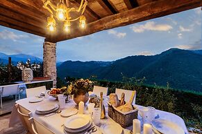 Gran Burrone Castle in Borgo a Mozzano