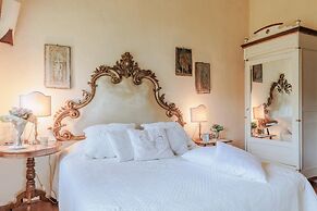 Gran Burrone Castle in Borgo a Mozzano