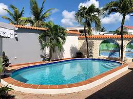 Dream be True Stunning 3-bed Villa in Simpson BAY