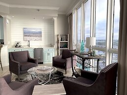 Oceania 6 4 Bedroom Condo by Redawning