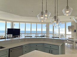 Oceania 6 4 Bedroom Condo by Redawning