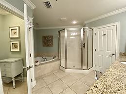 Oceania 6 4 Bedroom Condo by Redawning