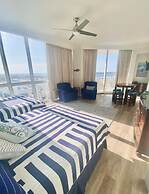 Oceania 6 4 Bedroom Condo by Redawning