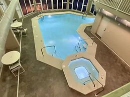 Oceania 6 4 Bedroom Condo by Redawning