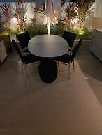 Pé na areia do Caribessa - Branco Haus