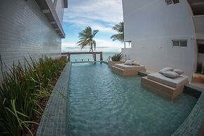 Pé na areia do Caribessa - Branco Haus