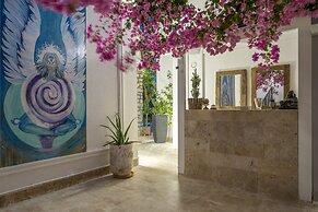 Noa Suite Hotel - Adults Only