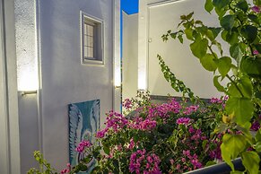 Noa Suite Hotel - Adults Only