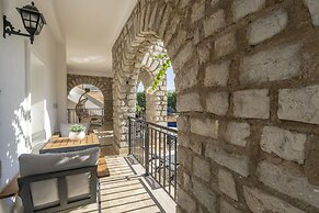 Noa Suite Hotel - Adults Only