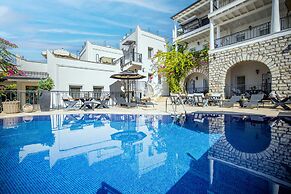 Noa Suite Hotel - Adults Only