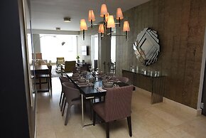 Yoo Panama & Arts Tower