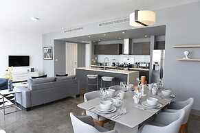 Yoo Panama & Arts Tower