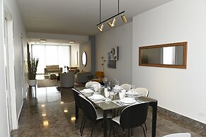 Yoo Panama & Arts Tower