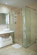 Yoo Panama & Arts Tower