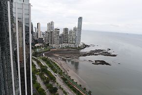Yoo Panama & Arts Tower