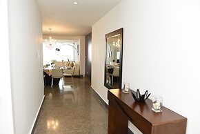 Yoo Panama & Arts Tower