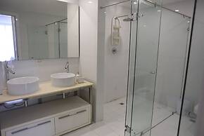 Yoo Panama & Arts Tower