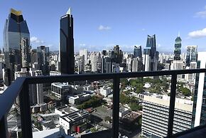 Yoo Panama & Arts Tower