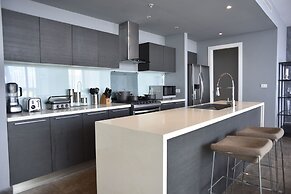 Yoo Panama & Arts Tower