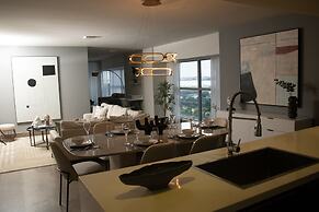 Yoo Panama & Arts Tower