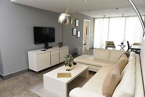 Yoo Panama & Arts Tower