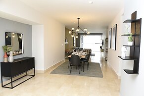 Yoo Panama & Arts Tower