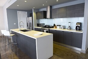 Yoo Panama & Arts Tower